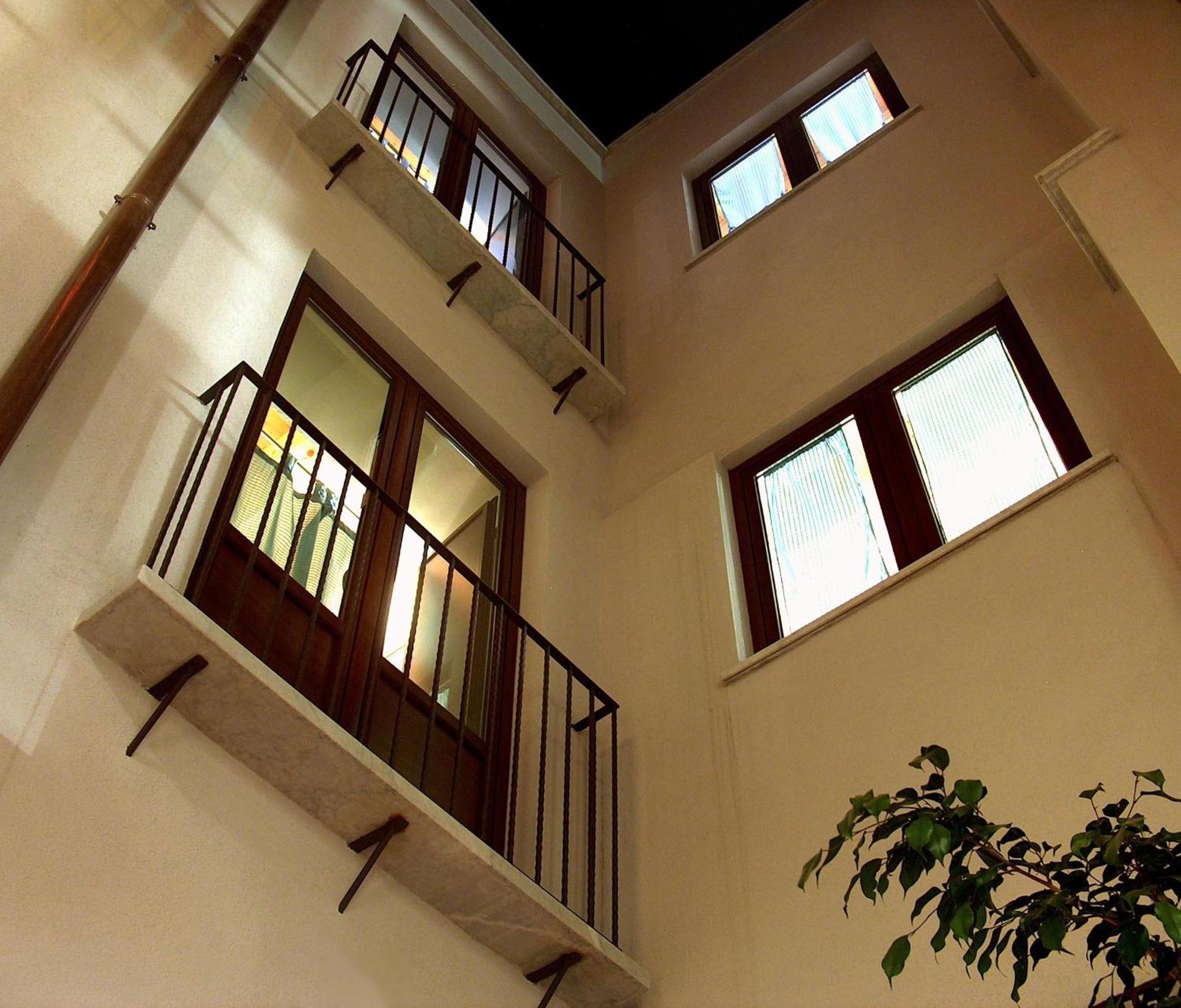 Casale Vacanze Сикулиана Екстериор снимка